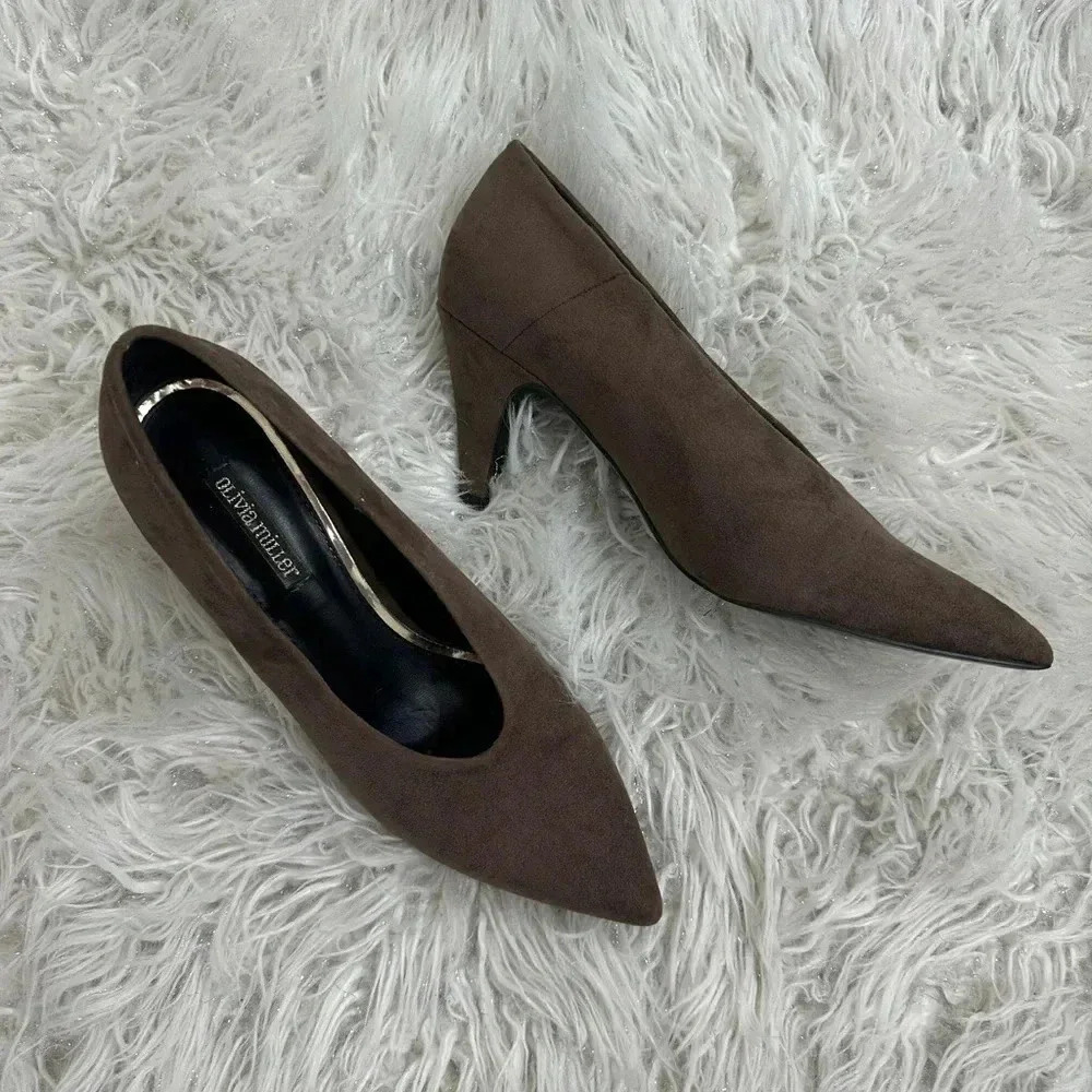 Olivia Miller Brown suede kitten heel pumps Sz 7 cool girls only